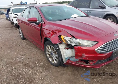2017 Ford Fusion Se z USA, uszkodzony, nr VIN 3FA6P0H75HR401407